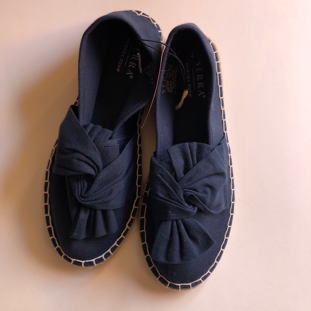 Serra Blue Espadrilles Size 7. NWT.
